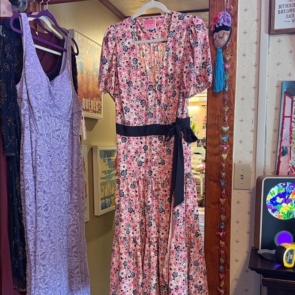 Stunning Kate Spade pink floral wrap dress like new! Size XL